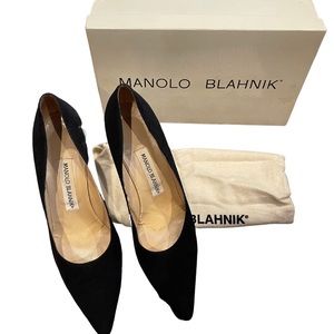 Manolo Blahnik Black Velvet Pump